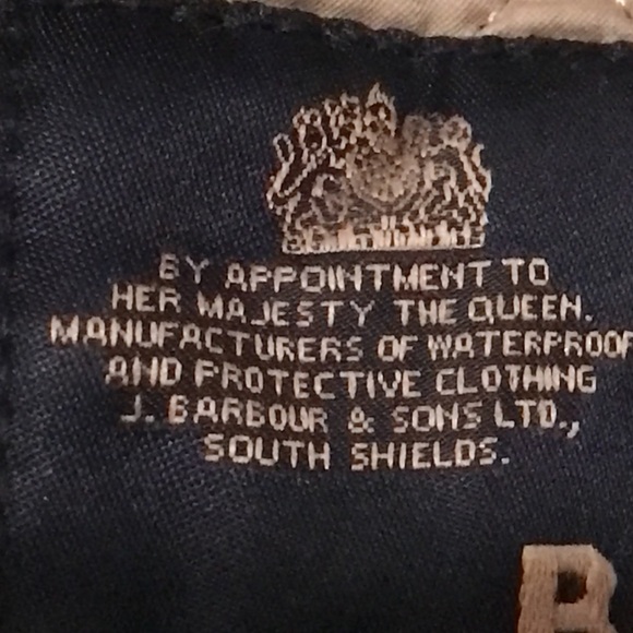 Vintage Barbour Jacket Quilted Utility Field Chore Coat Luxe. Too tight for me - Picture 12 of 12